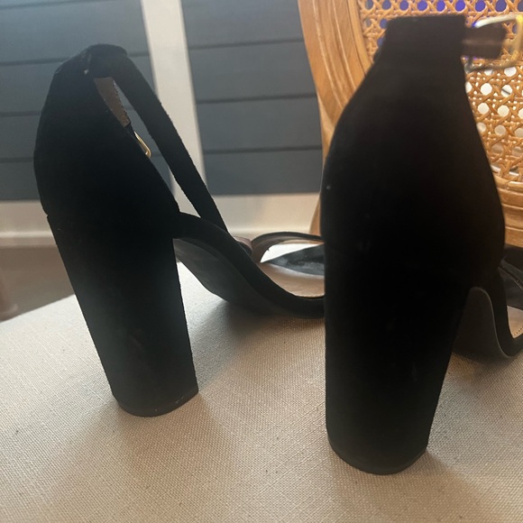 Steve Madden chunky heels - Picture 2 of 3